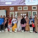 789 Kepala Keluarga di Kecamatan Girimaya Terima Bantuan Beras Cadangan Pangan