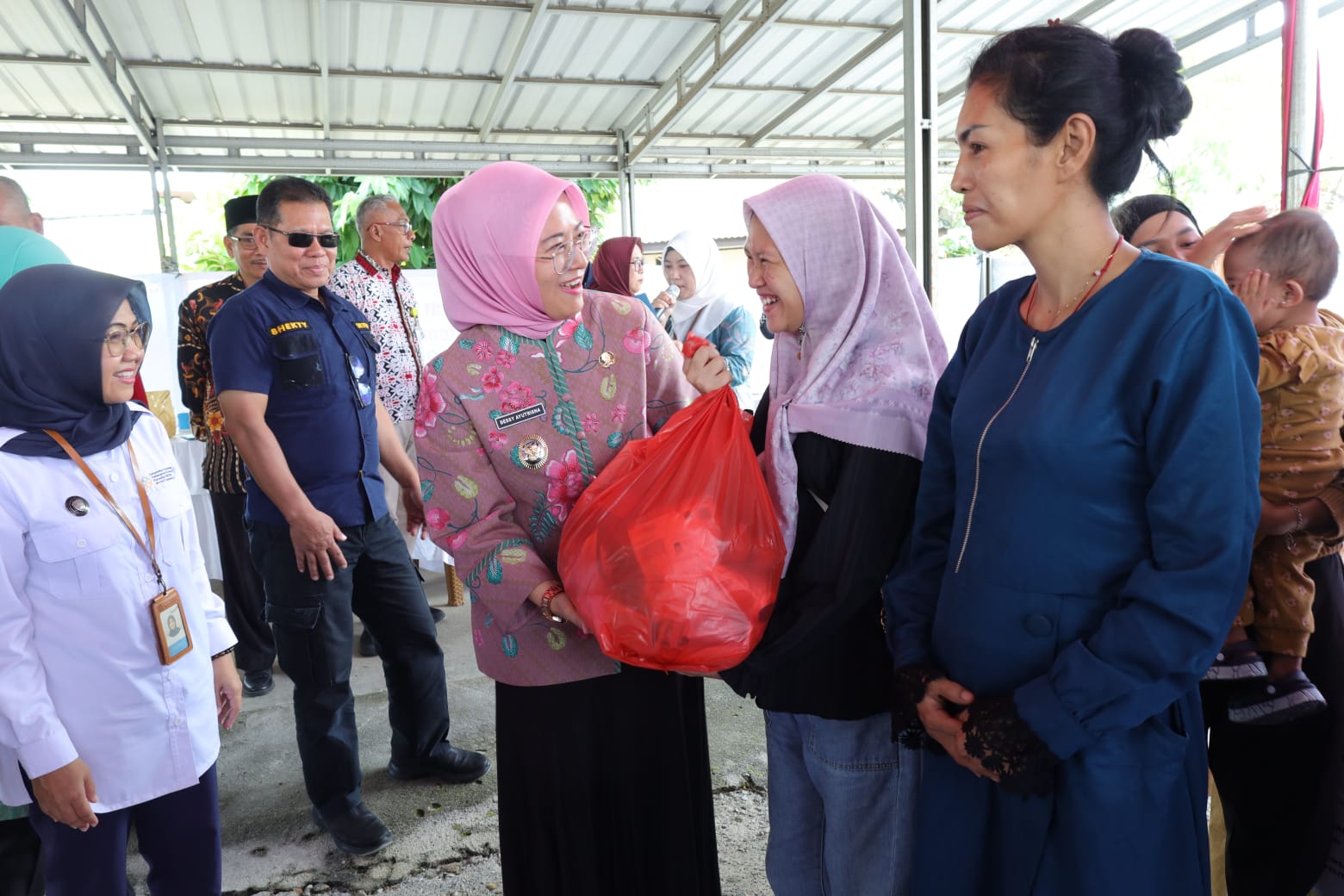 Sinergi Pemkot-Pelindo Cegah Stunting, Beri Bantuan Nutrisi untuk Balita dan Ibu Hamil