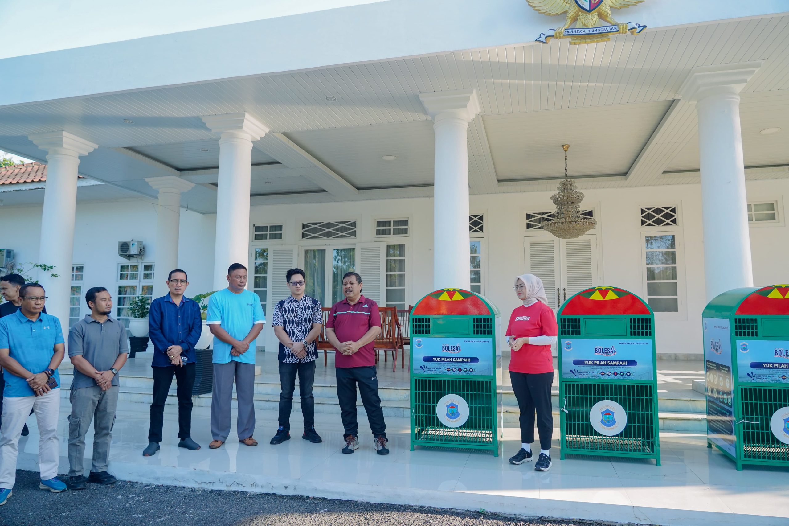 Wali Kota Apresiasi Bantuan 3 Unit Tempat Sampah Anorganik dari Bolesa untuk Kebersihan Kota