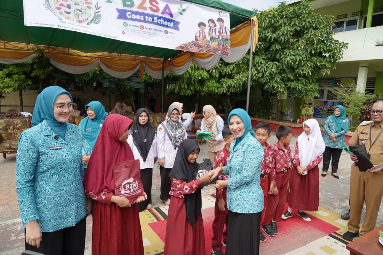 Ketua TP PKK Pangkalpinang Dorong Pola Konsumsi B2SA Sejak Dini Melalui Program Goes to School