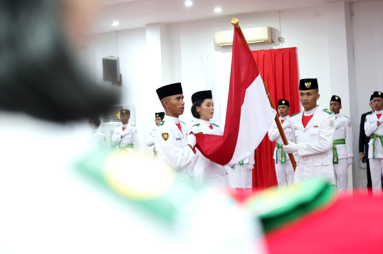 Kukuhkan Paskibraka 2026 Pangkalpinang, Wali Kota: Mereka Penerus Kepemimpinan Negara