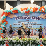 Pelepasan Siswa TK Griya Bermain, Bunda PAUD Pangkalpinang Tekankan Karakter dan Kemandirian Anak